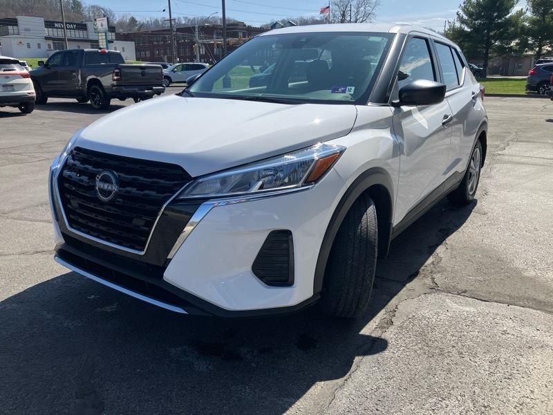 Nissan Kicks S FWD 2024