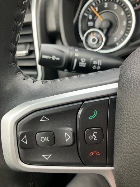 RAM 1500 Big Horn 4x4 Quad Cab 6'4" Box 2021