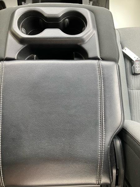 RAM 1500 Big Horn 4x4 Quad Cab 6'4" Box 2021