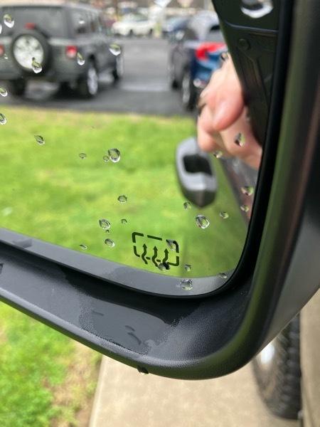 RAM 1500 Big Horn 4x4 Quad Cab 6'4" Box 2021