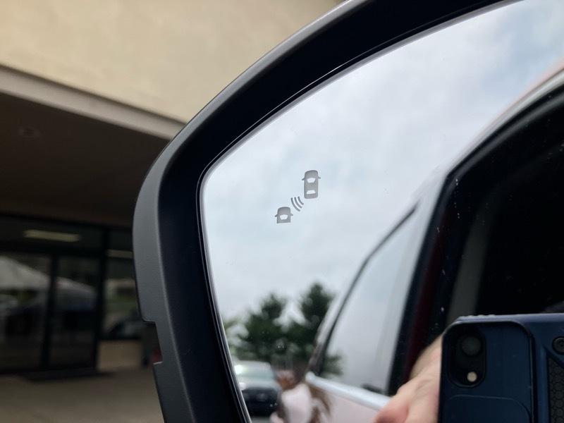 Nissan Pathfinder SL 4WD 2024