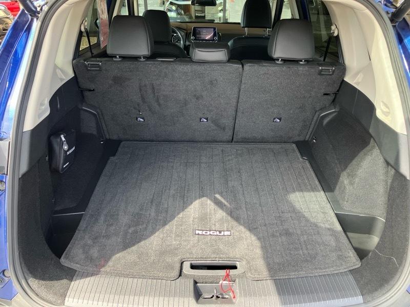 Nissan Rogue AWD SV 2023