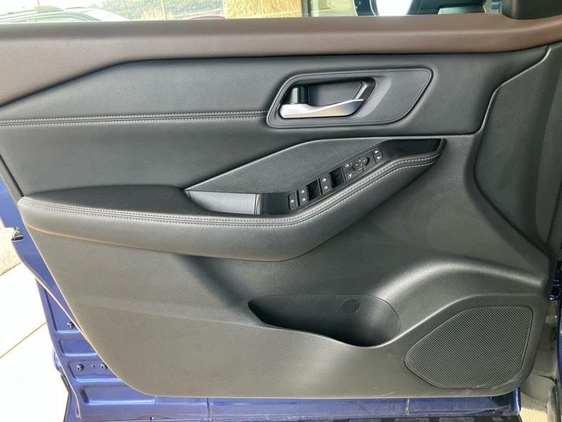 Nissan Rogue AWD SV 2023