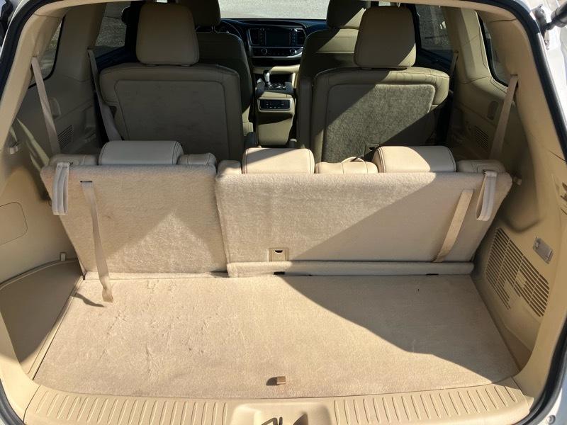 Toyota Highlander AWD 4dr V6 Limited (Natl) 2015