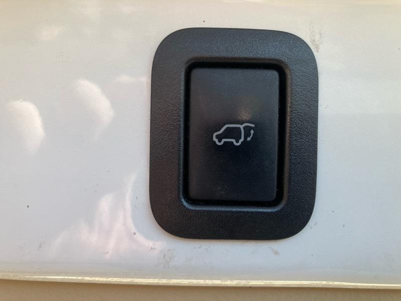 Toyota Highlander AWD 4dr V6 Limited (Natl) 2015