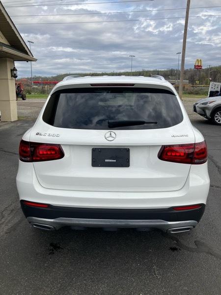 Mercedes-Benz GLC GLC 300 4MATIC SUV 2022