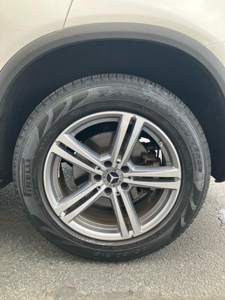 Mercedes-Benz GLC GLC 300 4MATIC SUV 2022