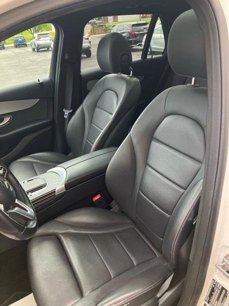 Mercedes-Benz GLC GLC 300 4MATIC SUV 2022