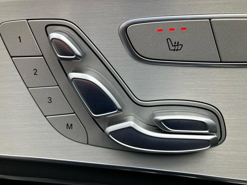 Mercedes-Benz GLC GLC 300 4MATIC SUV 2022