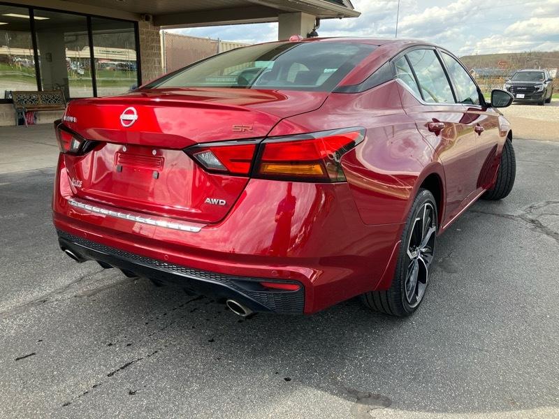 Nissan Altima 2.5 SR AWD Sedan 2023