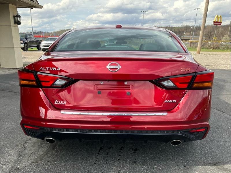 Nissan Altima 2.5 SR AWD Sedan 2023