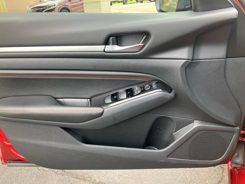 Nissan Altima 2.5 SR AWD Sedan 2023