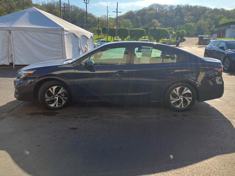 Subaru Legacy Premium CVT 2023