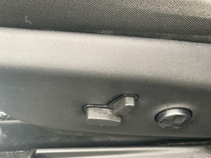 Chrysler Pacifica Touring FWD 2021