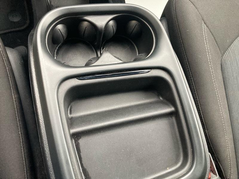 Chrysler Pacifica Touring FWD 2021