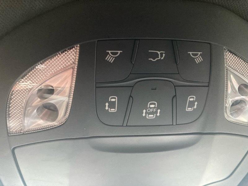 Chrysler Pacifica Touring FWD 2021