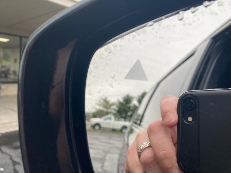 Chrysler Pacifica Touring FWD 2021