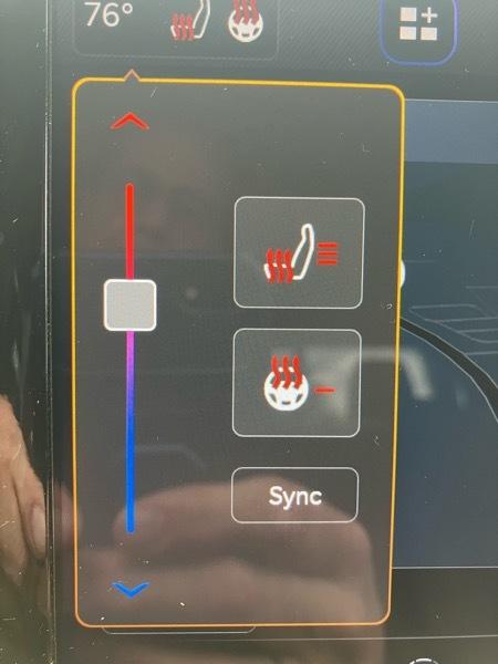 RAM 1500 Big Horn 4x4 Crew Cab 5'7" Box 2022