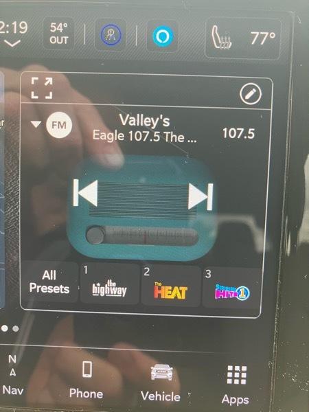 RAM 1500 Big Horn 4x4 Crew Cab 5'7" Box 2022