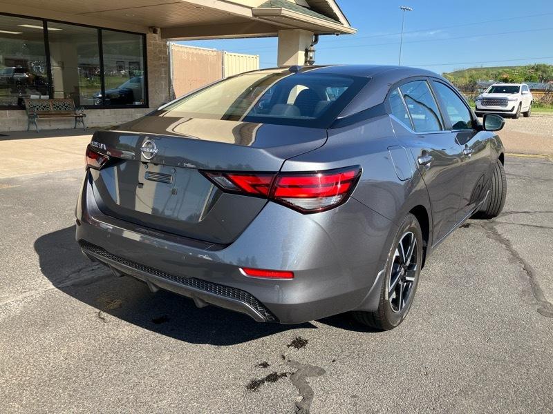 Nissan Sentra SV CVT 2025