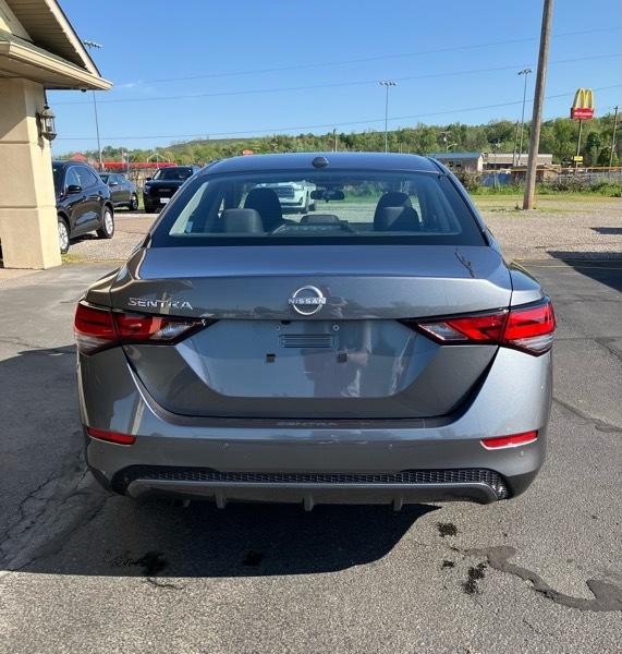 Nissan Sentra SV CVT 2025