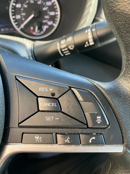 Nissan Sentra SV CVT 2025