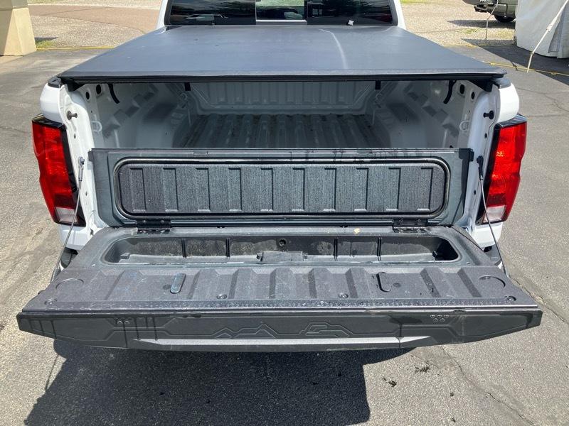 Chevrolet Colorado 2WD Crew Cab LT 2024