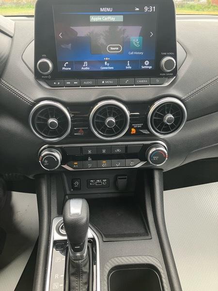 Nissan Sentra SV CVT 2025