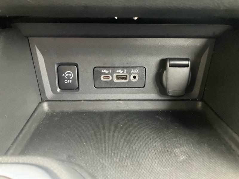 Nissan Sentra SV CVT 2025