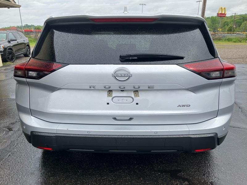 Nissan Rogue AWD SV 2025