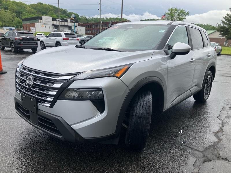 Nissan Rogue AWD SV 2025
