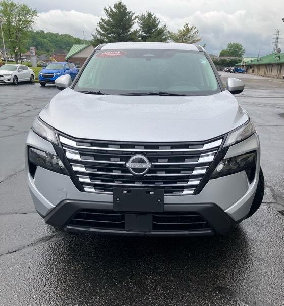Nissan Rogue AWD SV 2025