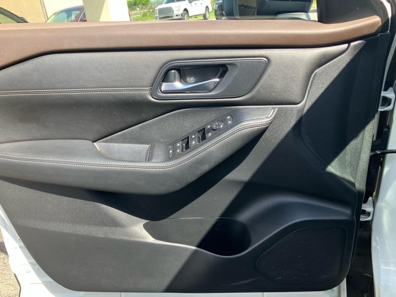 Nissan Rogue AWD SV 2023