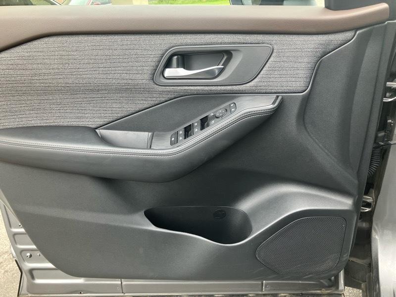 Nissan Rogue AWD SV 2023