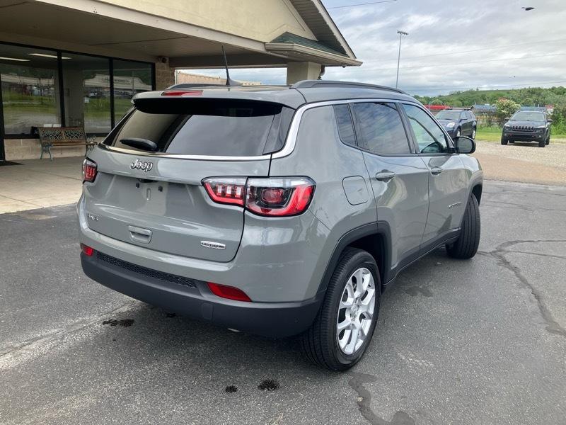 Jeep Compass Latitude Lux 4x4 2024