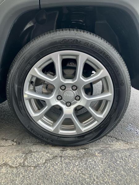 Jeep Compass Latitude Lux 4x4 2024