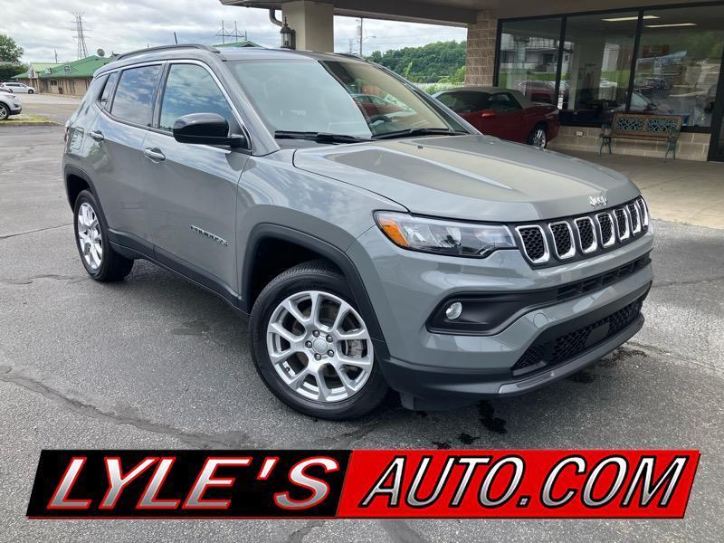 Jeep Compass Latitude Lux 4x4 2024