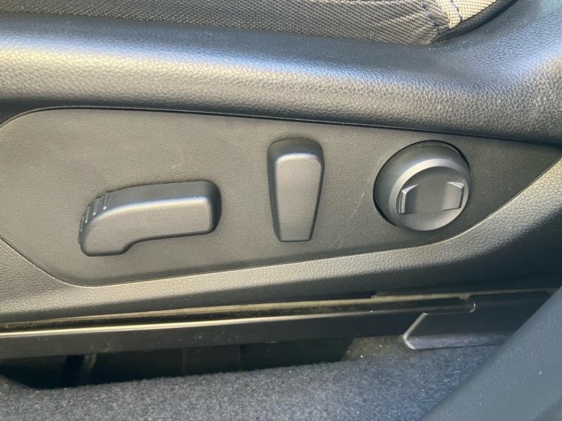 Subaru Forester Premium AWD 2025