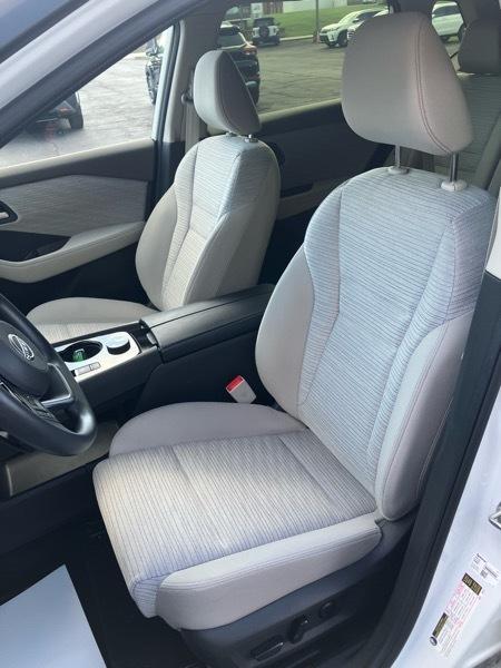 Nissan Rogue AWD SV 2023