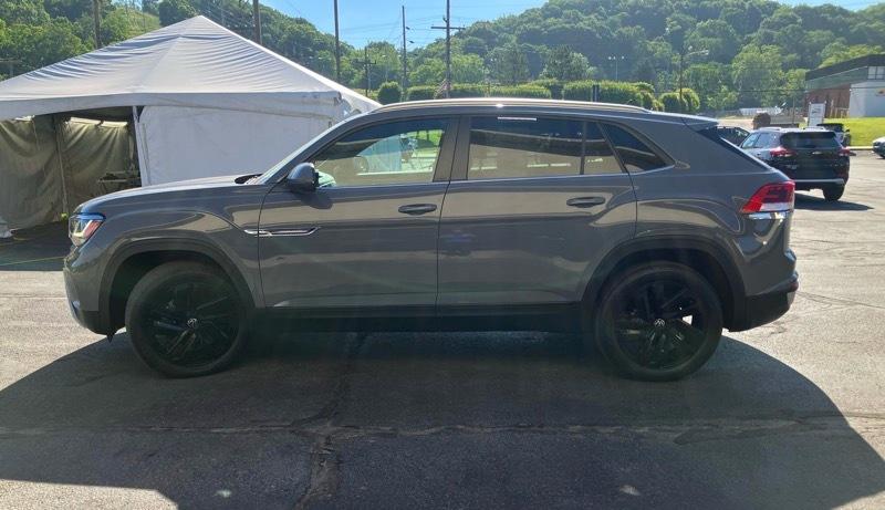Volkswagen Atlas Cross Sport 3.6L V6 SE w/Technology 4MOTION 2022