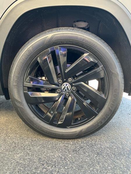 Volkswagen Atlas Cross Sport 3.6L V6 SE w/Technology 4MOTION 2022