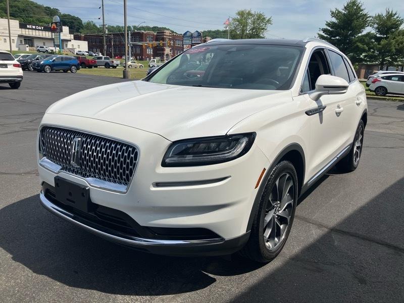 Lincoln Nautilus Reserve AWD 2022