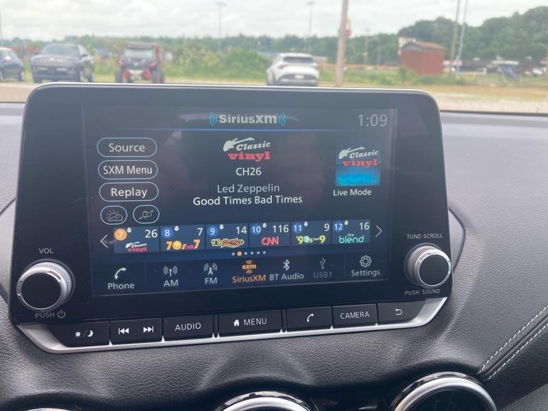Nissan Sentra SV CVT 2023