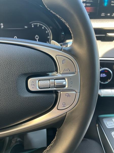 Genesis GV70 2.5T AWD 2024