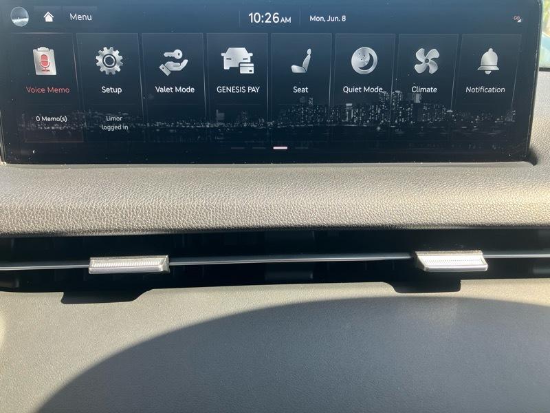 Genesis GV70 2.5T AWD 2024