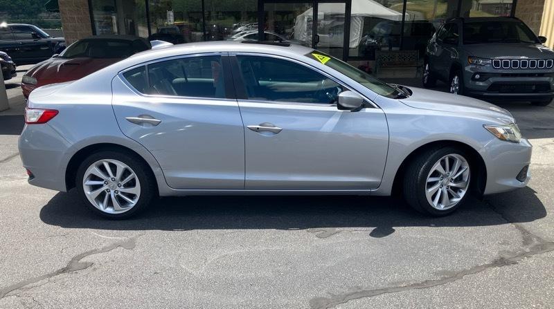 Acura ILX Sedan w/Technology Plus Pkg 2017