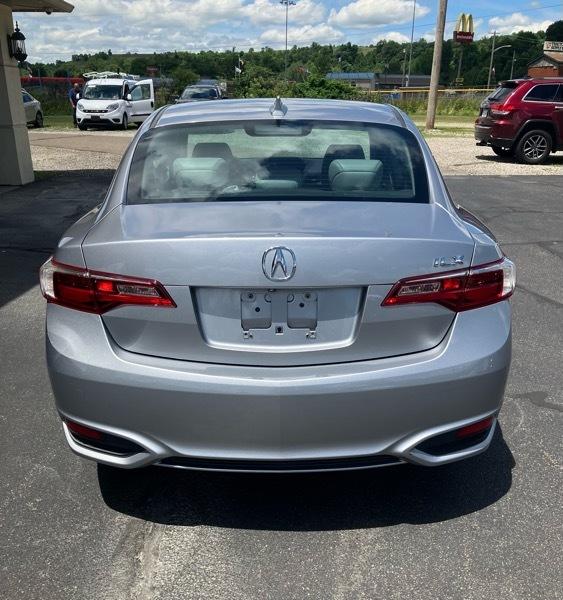 Acura ILX Sedan w/Technology Plus Pkg 2017