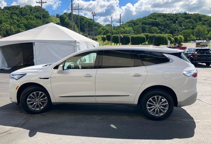 Buick Enclave AWD 4dr Essence 2023