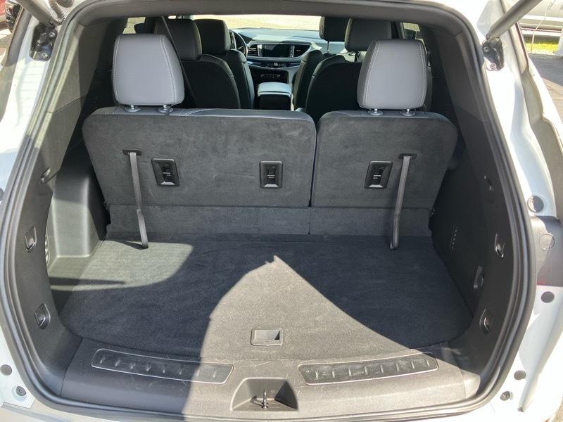 Buick Enclave AWD 4dr Essence 2023