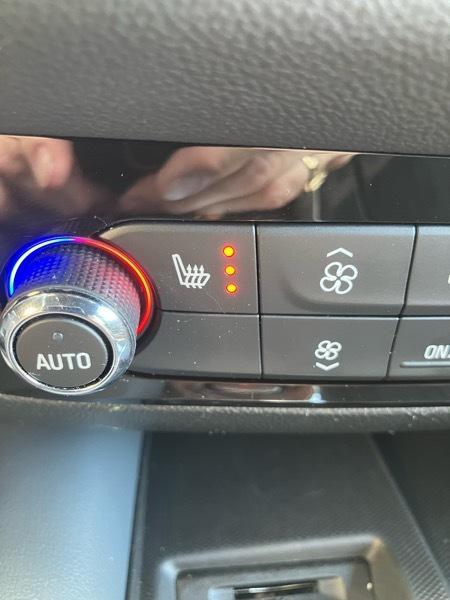 Buick Enclave AWD 4dr Essence 2023